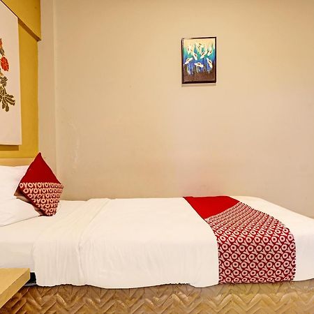 Sky Guesthouse Semarang Eksteriør billede