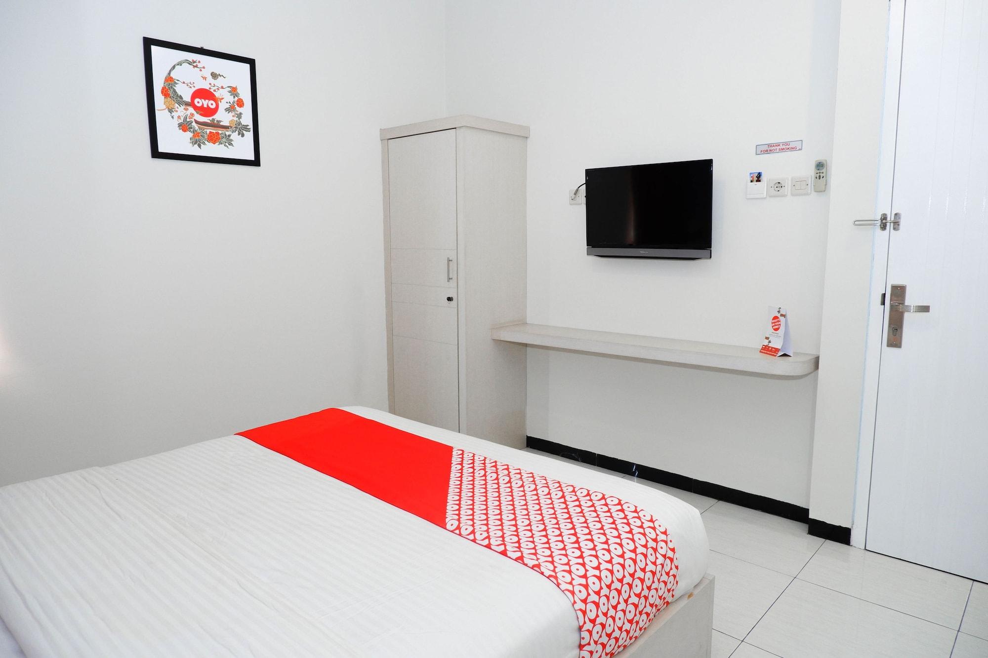 Sky Guesthouse Semarang Eksteriør billede