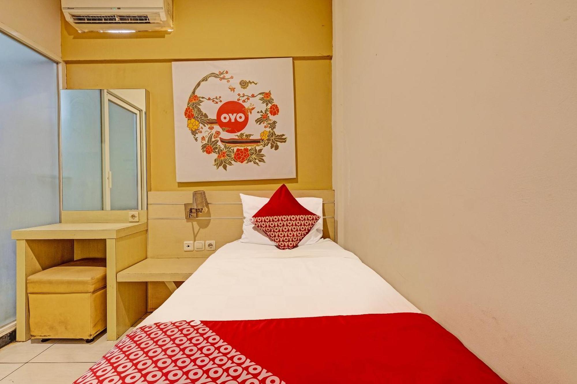 Sky Guesthouse Semarang Eksteriør billede