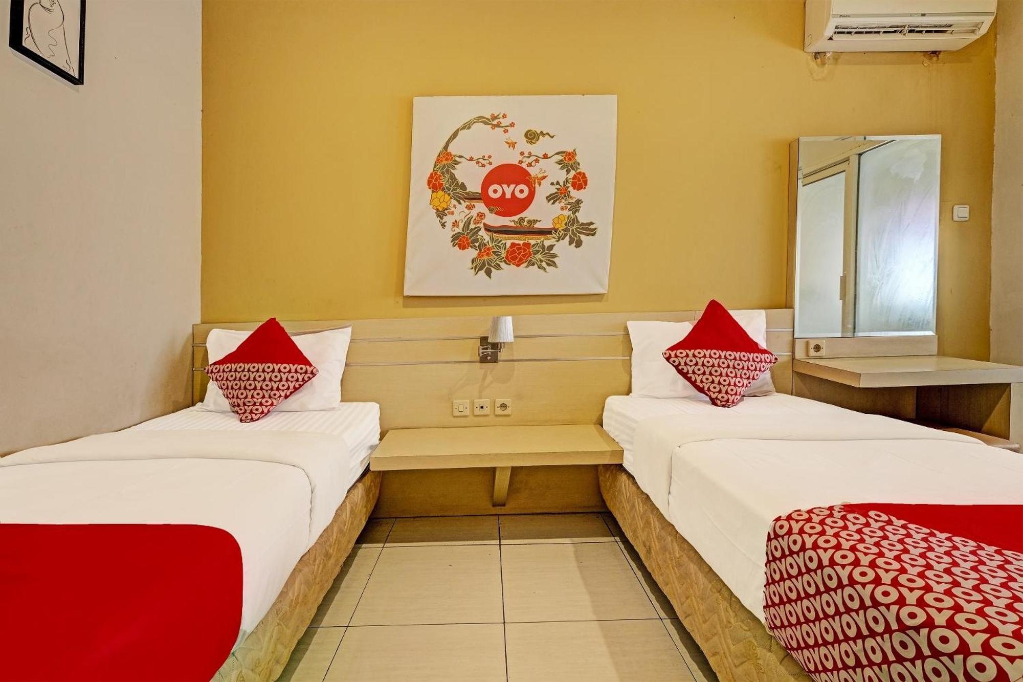 Sky Guesthouse Semarang Eksteriør billede