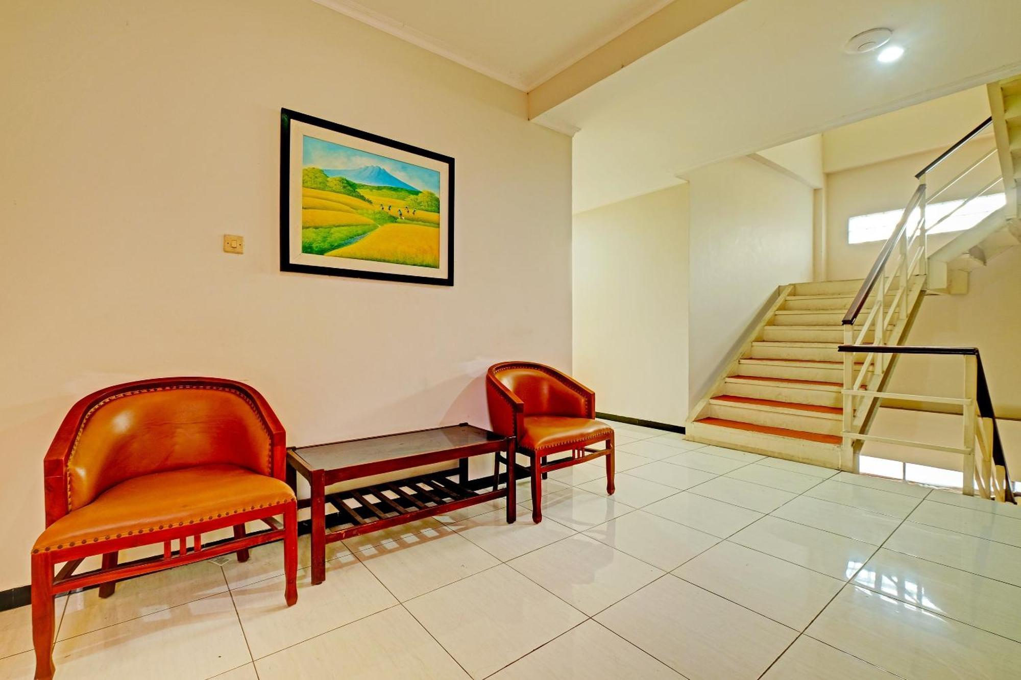 Sky Guesthouse Semarang Eksteriør billede